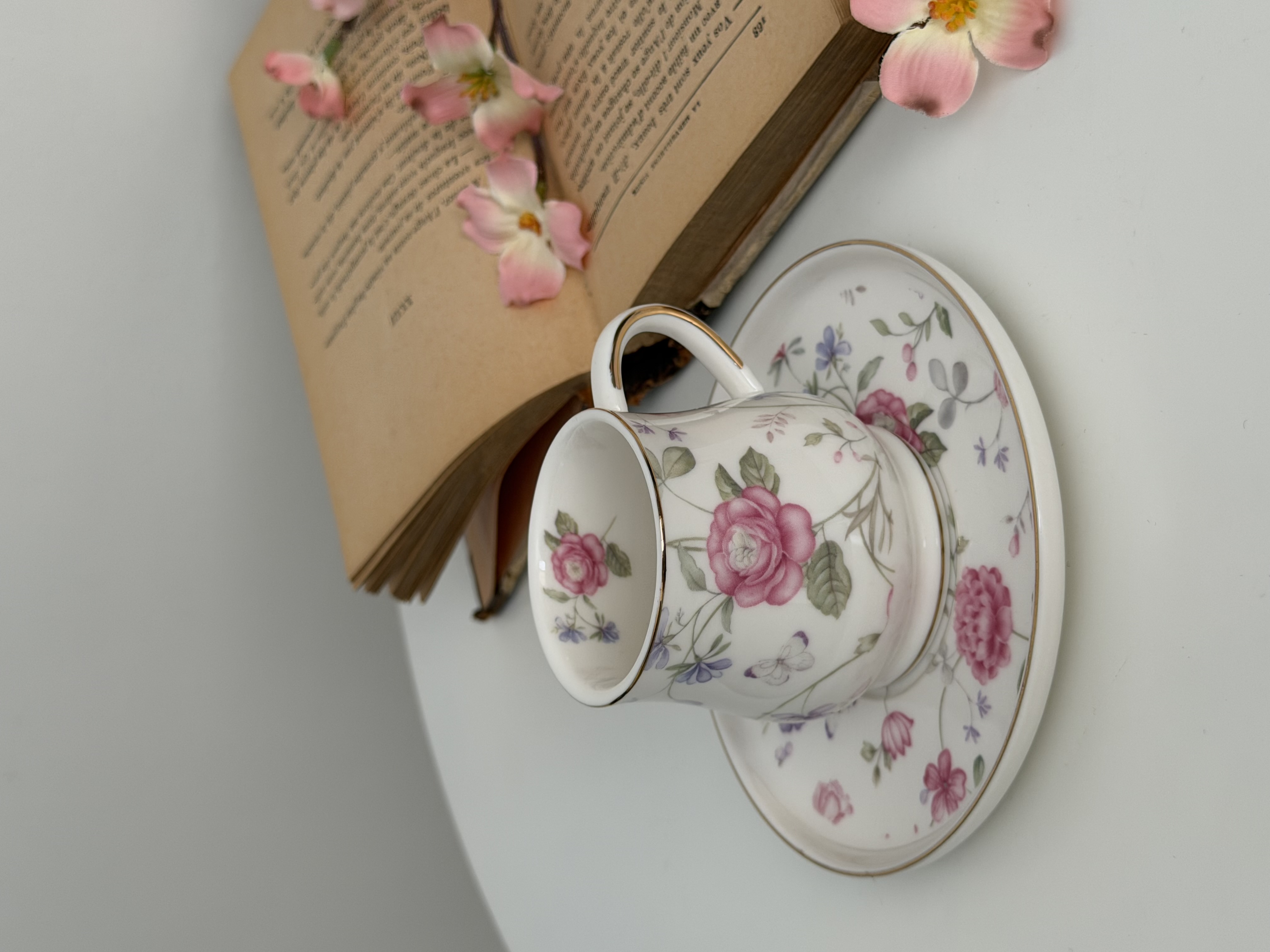 فنجان نعلبکی وارداتی قهوه خوری گل نسترن