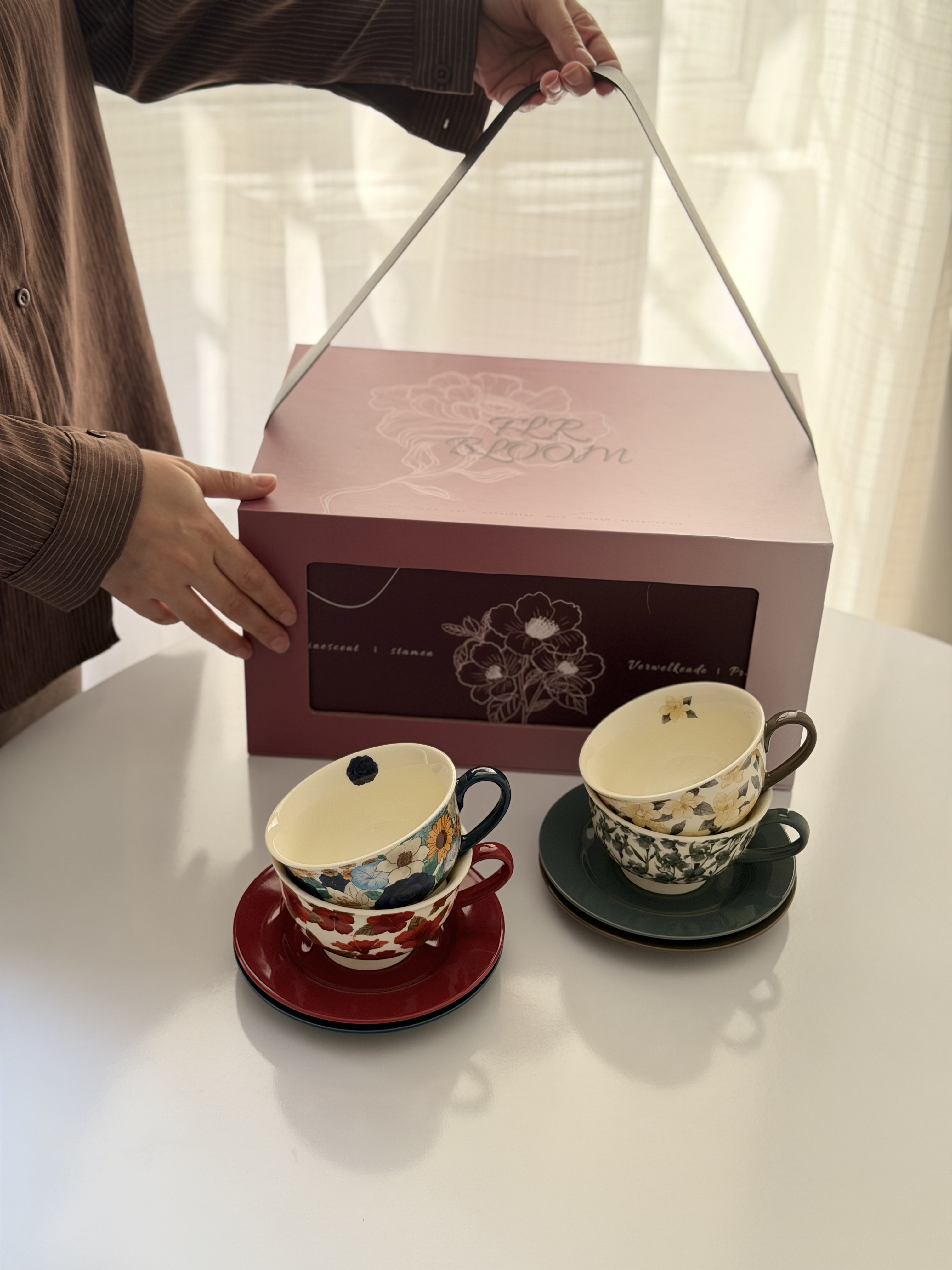 پک کادویی فنجان نعلبکی لیلو